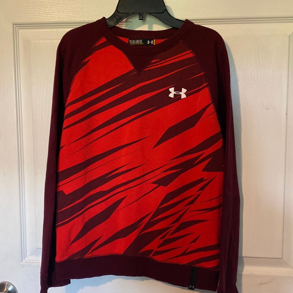 Boy’s Under Armour Sweatshirt Large